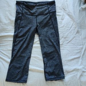 Lululemon Gather & Crow Crop, Heathered Black, 6